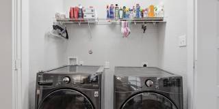 827 laurel Gallery 15