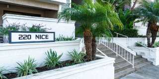 Spacious 2 BD/ 2 BA Villa Balboa Condo Spacious 2 BD/ 2 BA Villa Balboa Condo Gallery 1