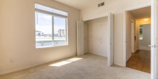 Belle Fontaine Gallery 36