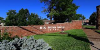 Spacious 3-Bedroom Condo with Finished Basement & Private Fenced Yard! Gallery 3