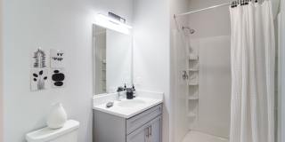 Cadence on Canal Gallery 14