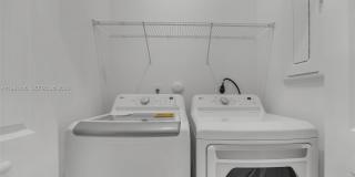 2425 SE 28TH DR Gallery 6