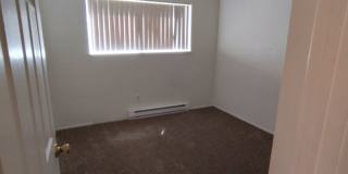 #410 OAK MANOR Gallery 9