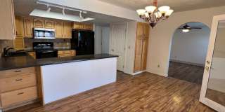 3 Bedroom Pool Home w/Solar Gallery 7