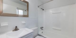 The Echelon Gallery 13