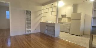 2508 L Street – Classic Midtown Living Gallery 1