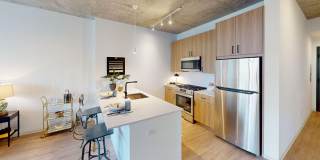 Nevéseno Gallery 44