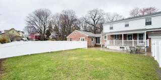 40 Walter Street unit: 1 Gallery 36