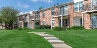 Kensington at Beverly Hills Gallery 22