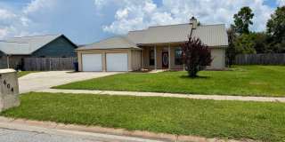 REDUCED North Shore 3B/2Bth Gallery 1