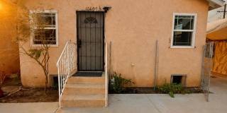 10407 1/2 Juniper Street Gallery 1