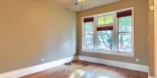 Spacious Midtown 3 Bedroom 2.5 Bath Spacious Midtown 3 Bedroom 2.5 Bath Gallery 17