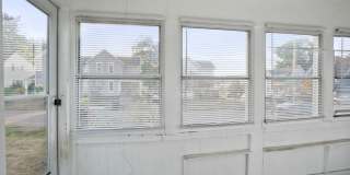 4 BED/1 BATH IN NEWARK Gallery 10