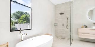 7417 E Paradise Drive Gallery 37