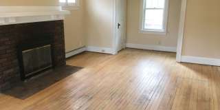 3 Bedroom Single Family Home w/ Hardwood Floors 3 Bedroom Single Family Home w/ Hardwood Floors Gallery 9