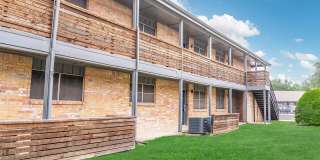 Camelot Apartments Gallery 8