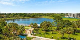 373 SE Sea Hunt Way Gallery 26