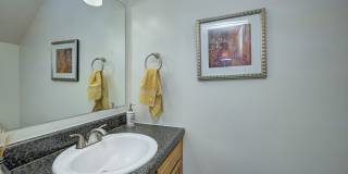 Greenwood Oaks Townhomes Gallery 10