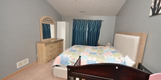 7429 Thomas Gallery 14