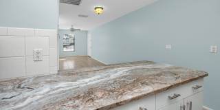 1303 South Moody Avenue - B Gallery 21