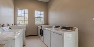Oak Meadows Apartments and townhomes - Affordable Housing Gallery 19