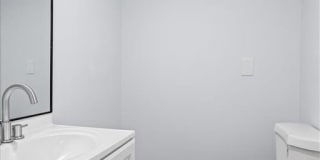 2223 Columbia Drive Gallery 26