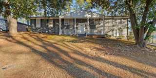2382 Peachwood Circle NE Gallery 1