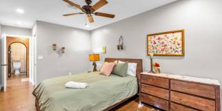 4402 E TURNEY Avenue Gallery 25