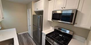 Charming One-Bedroom Apartment | South of the Blvd – Sherman Oaks Gallery 1