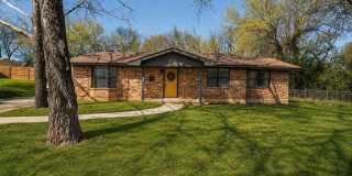 302 W Hale Avenue Gallery 1