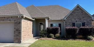 17060 Jamestowne Dr Gallery 1