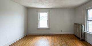 Space, Comfort & Location—Minutes from Ball State Gallery 22