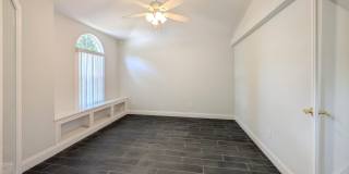 1649 OCEAN POND Court Gallery 7