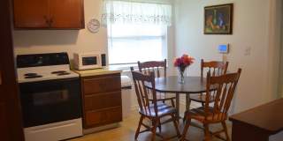 Fully Furnished Seasonal Unit in Jensen Beach Florida Gallery 7