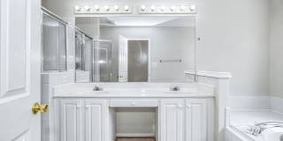 45527 GRAND CENTRAL Square Gallery 20