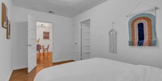 1006 N Crescent Heights Blvd Gallery 21