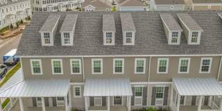 New Luxury Townhome in Celebration, FL Corner unit. All porcelain tiled floors. Aleutian model by Mattamy homes Gallery 1