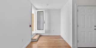 138 Bank Street Gallery 4