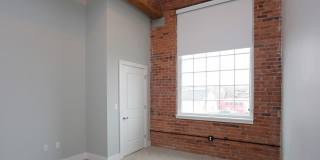 Oak Knitting Mill Apartments – Franklin Square Available Gallery 9