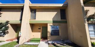 9421 NW 15th St Gallery 1