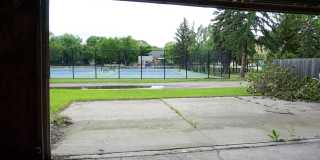 Charming Fully Remodeled Home with 4 Garage Stalls & Park Access in Central Minot Gallery 13
