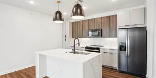The Pullman Luxury Apartment Homes Gallery 77