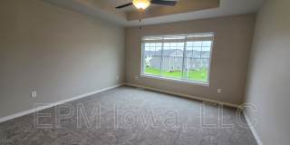 2311 Water Tower Place Gallery 9