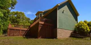 2 Weeks Free Rent~4 Bedroom 2.5 Bathroom With A Large Deck and 2 Car Garage! Near Methodist University Gallery 22