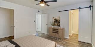 Reserve on Ray Gallery 15