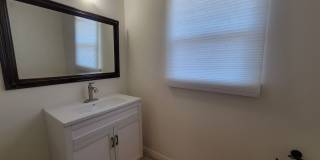 Spacious 3 Bedroom Canoga Park House Gallery 11