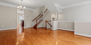 643 PULLMAN Place Gallery 17