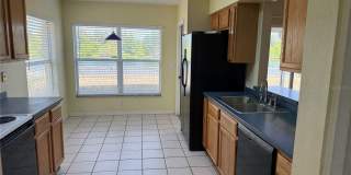 728 BURLWOOD STREET Gallery 5