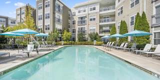 The Landing at Vinnin Square Gallery 28