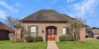 814 Flambant Drive Gallery 1